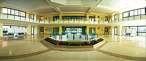 300px-Ateneo Pontificio Regina Apostolorum Inside