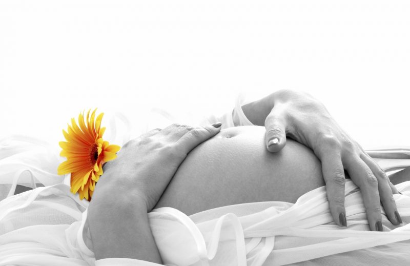 mamma incinta fiore
