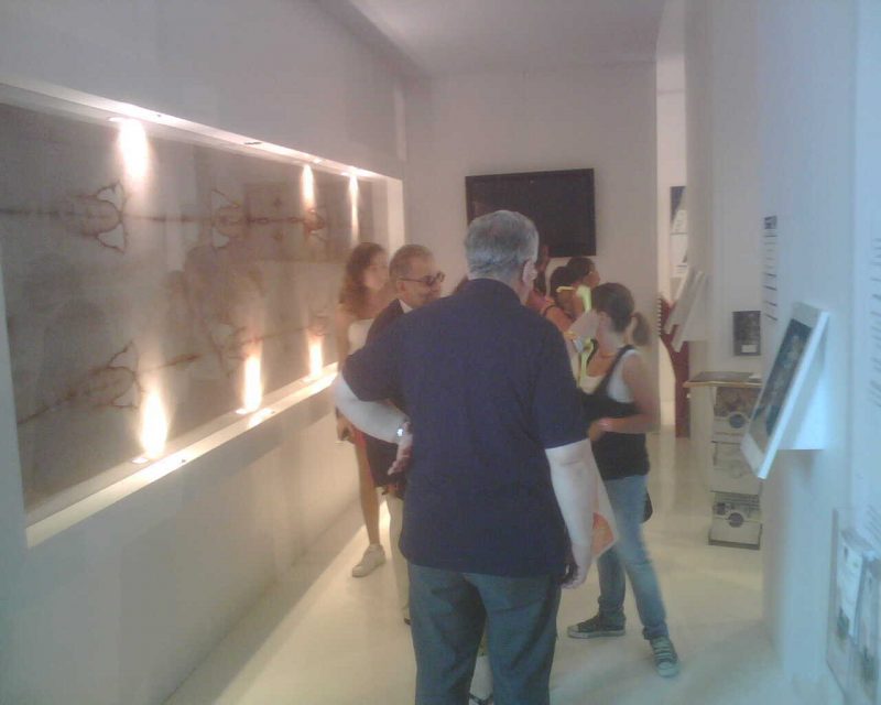 img00103