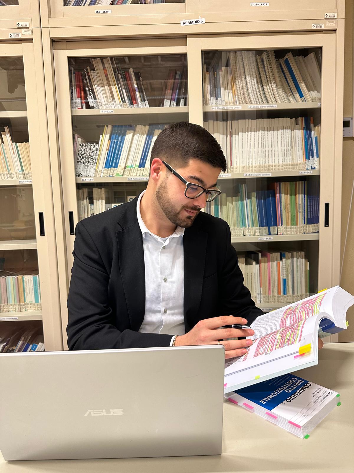 Matteo Pelusib