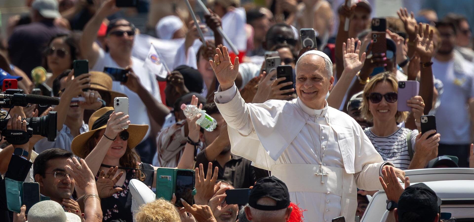 papaLeoneXIV-1920x900