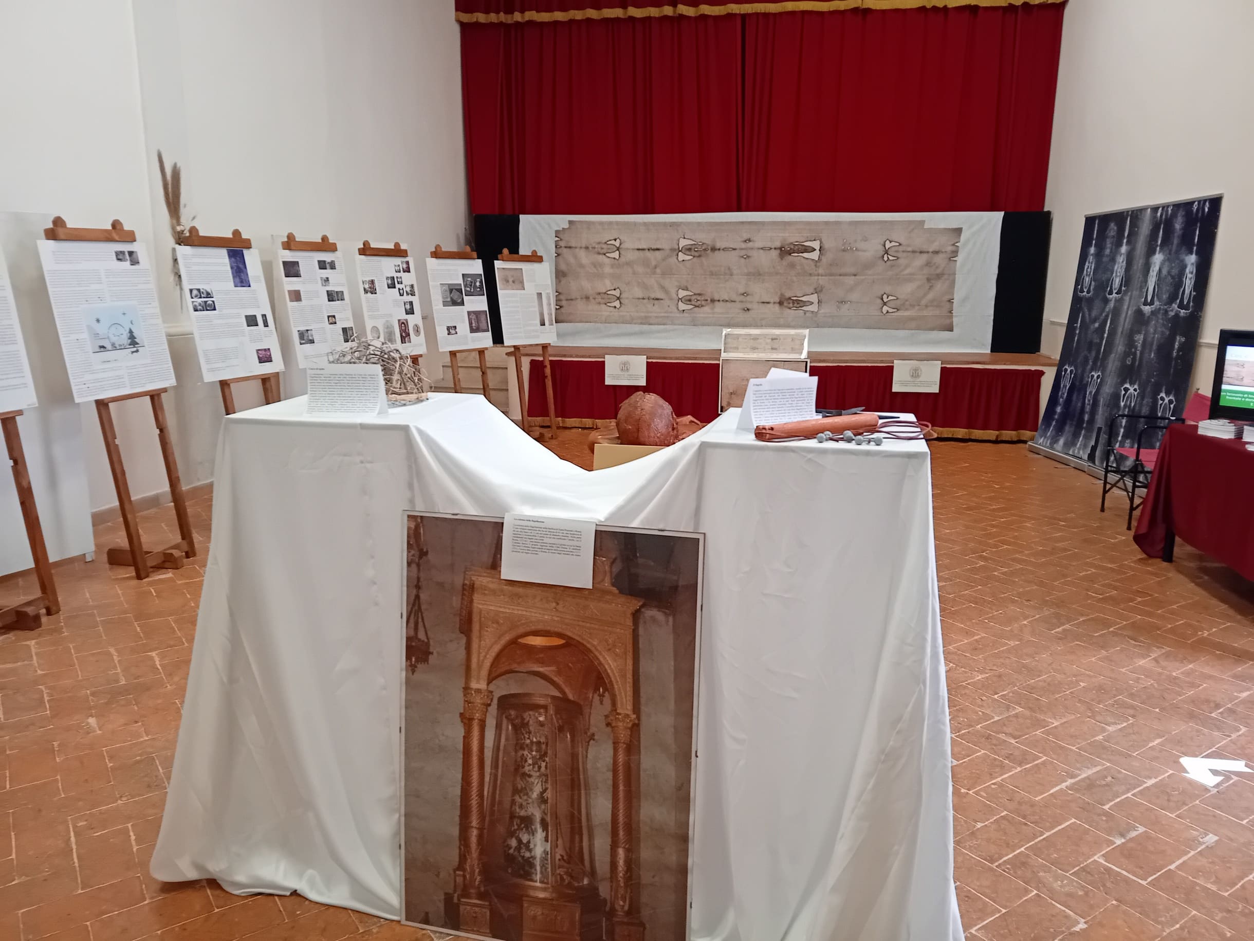 La mostra della Sacra Sindone