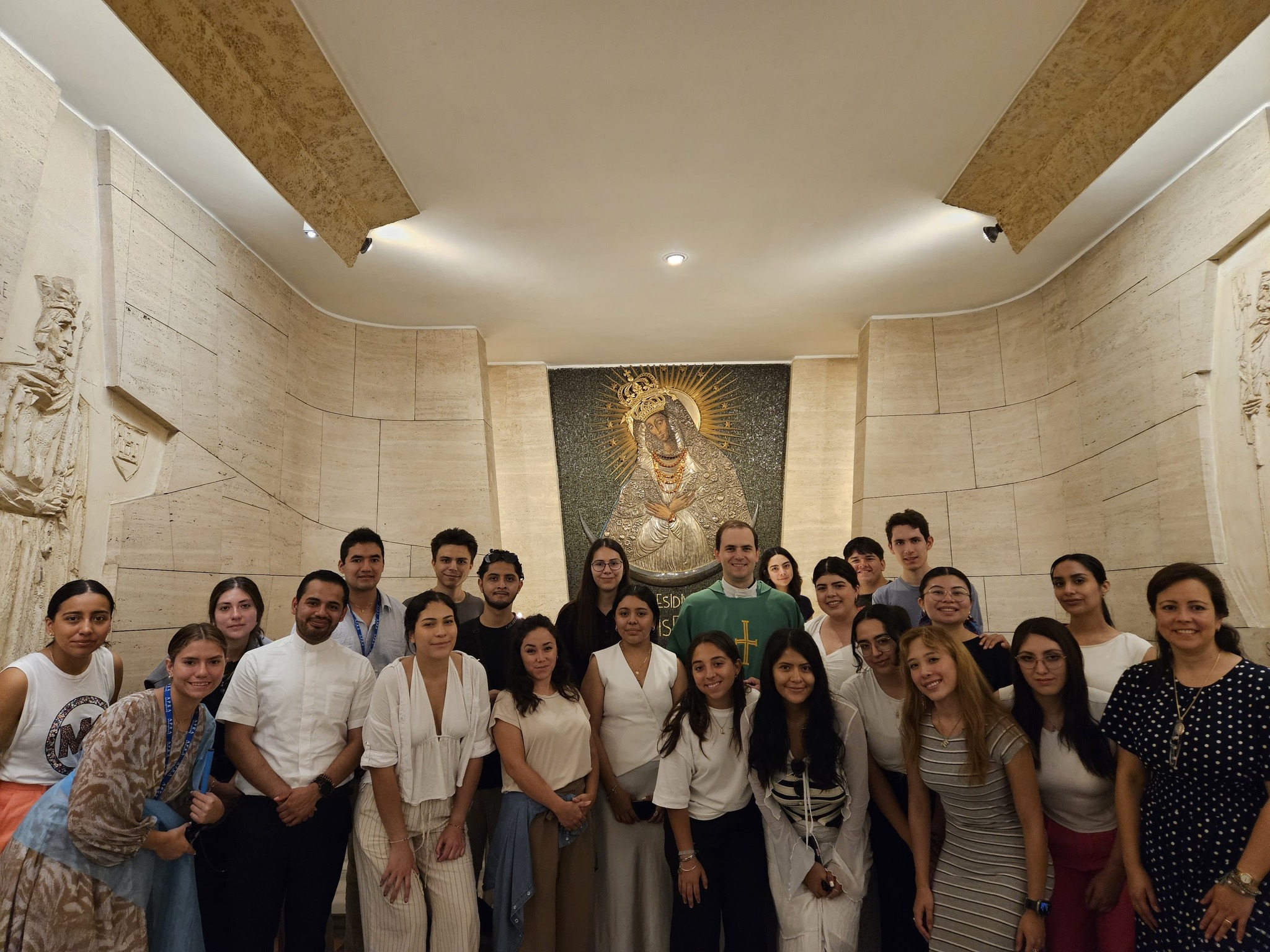 526590858_1163804915780887_4589286725438965257_n (1)